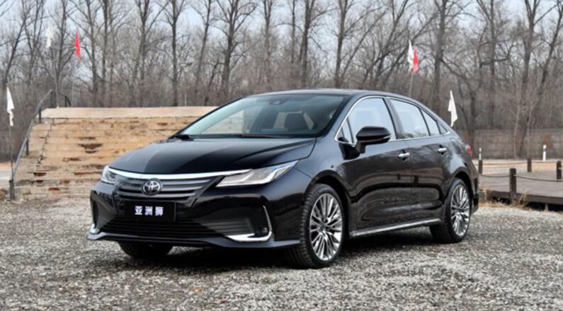 丰田亚洲狮上市，14万搭2.0L＋cvt，给我一个不买君威的理由？