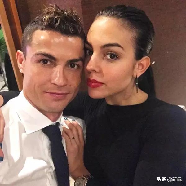 拿鼻孔看人的鼻子,奢侈品sales一般在美国能挣多少钱