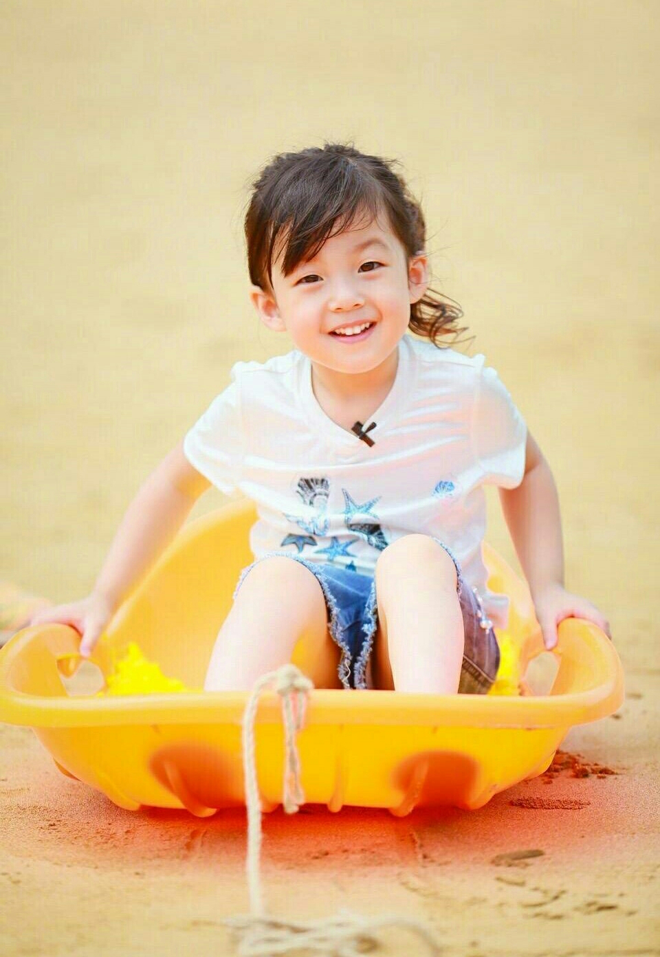 可爱呆萌的小泡芙,萌娃小泡芙