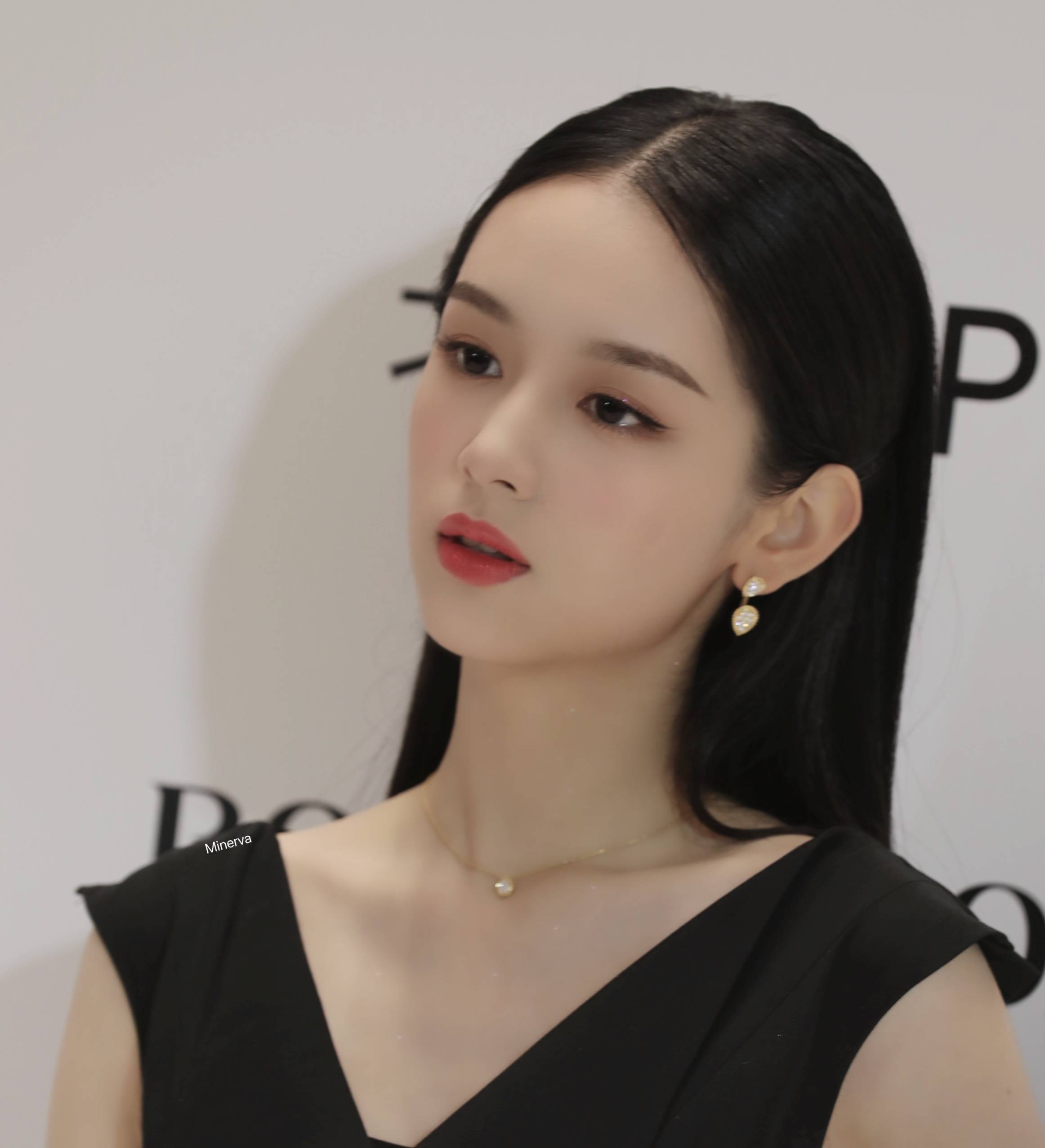 关晓彤吴宣仪赵露思,赵露思关晓彤吴宣仪