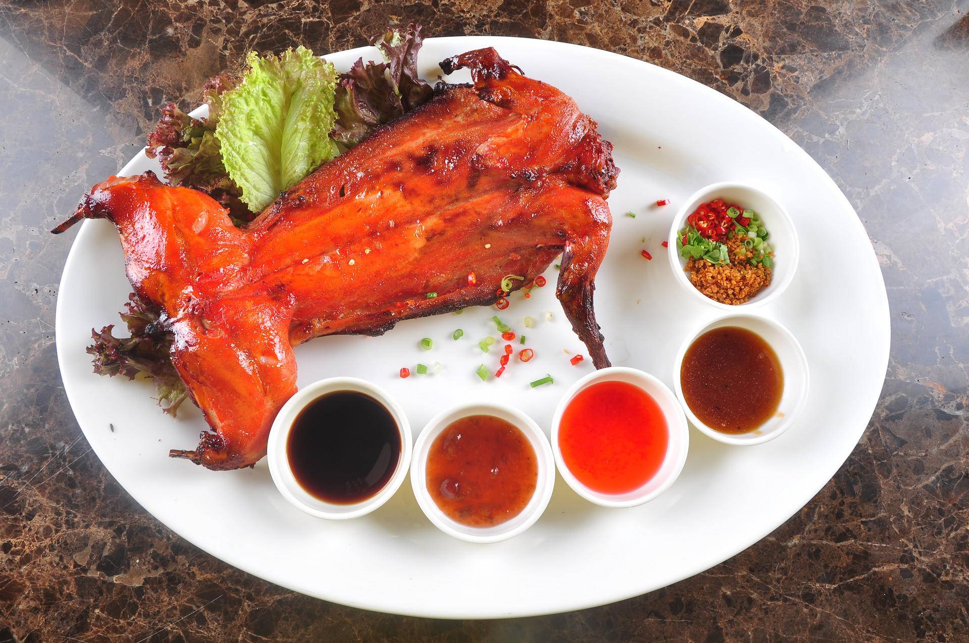 鸽子肉有营养还是汤有营养,鸽子肉和鸡肉哪个更有营养