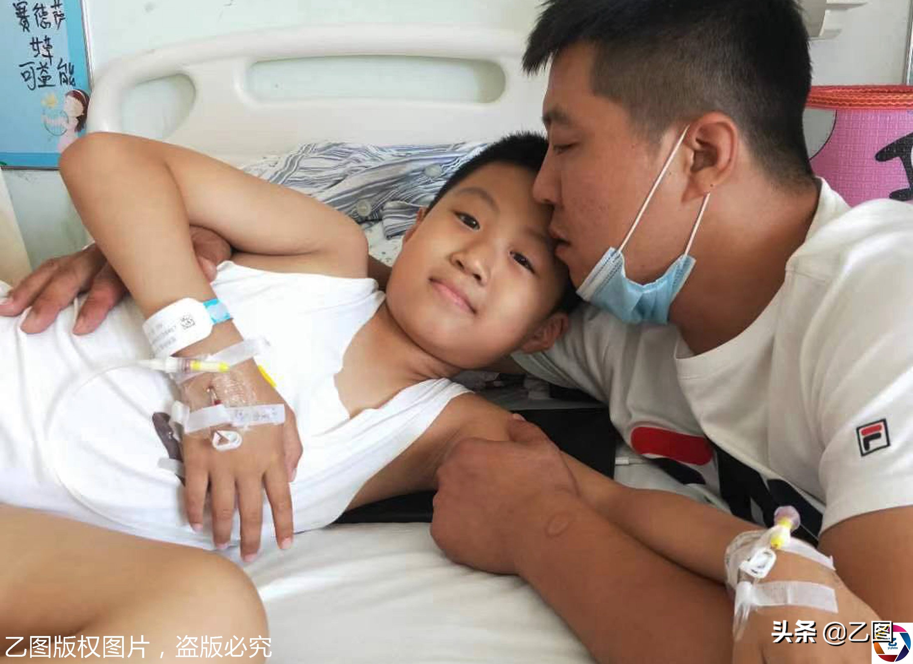 沈阳男童跳街舞视频,13岁男孩跳街舞获得冠军