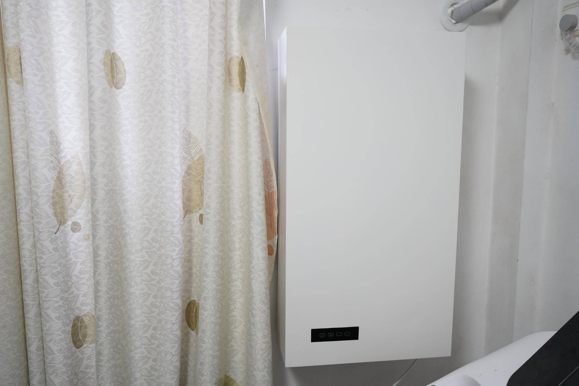 细分产品线还是市场需求——小米A1新风机，我们拆个透彻操作