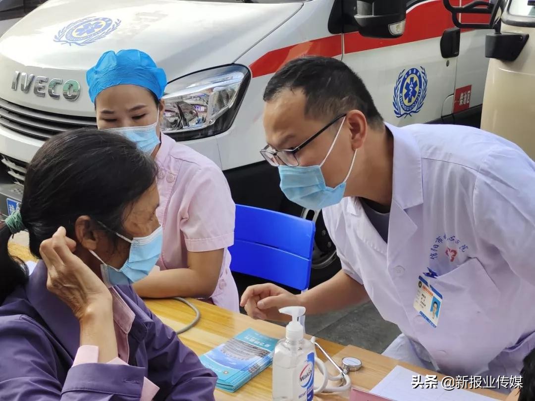 湖北省服务百姓健康大型义诊活动,信阳中心医院义诊