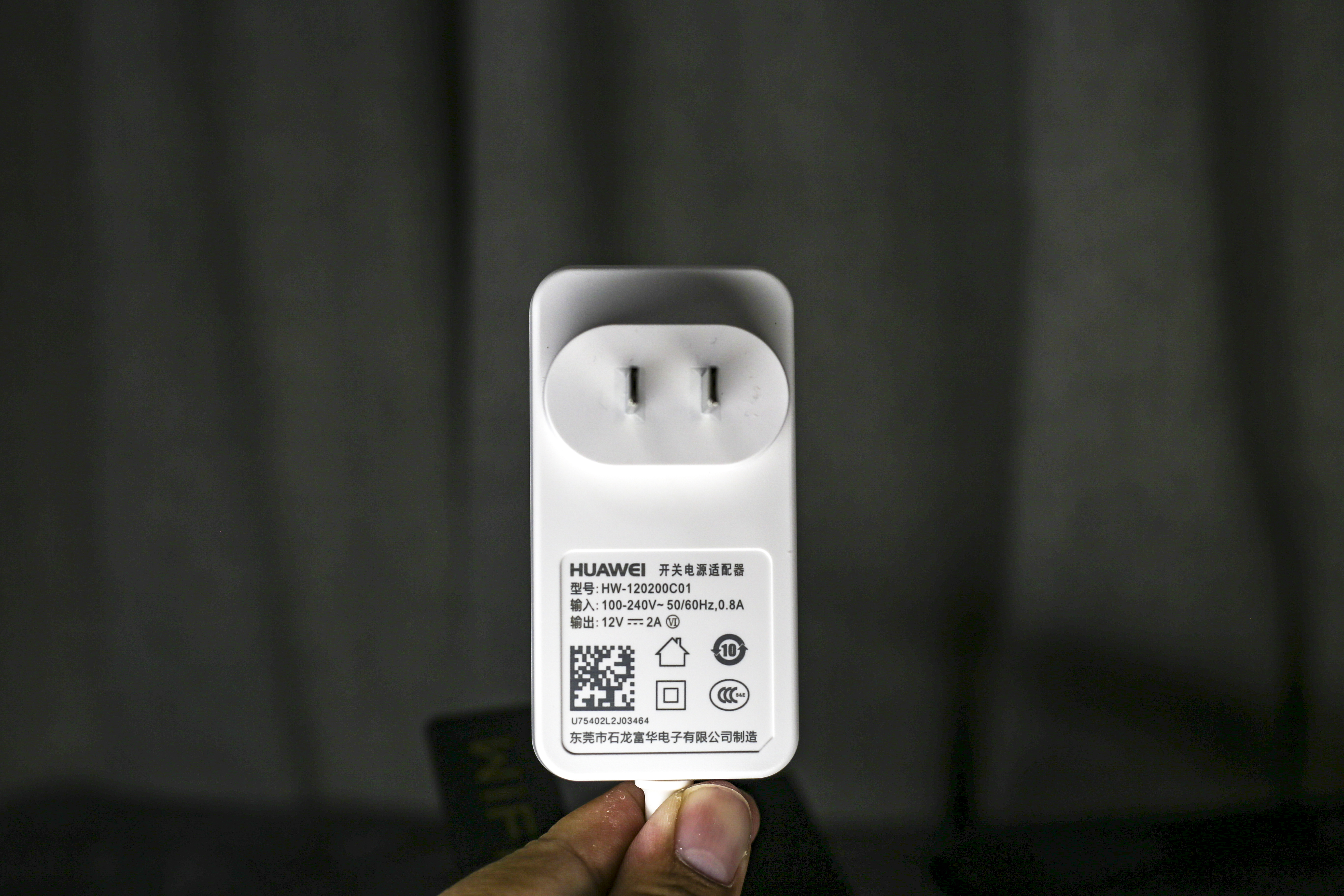 华为ax3pro7206路由器开箱视频,华为ax3pro路由器标准版和高配版