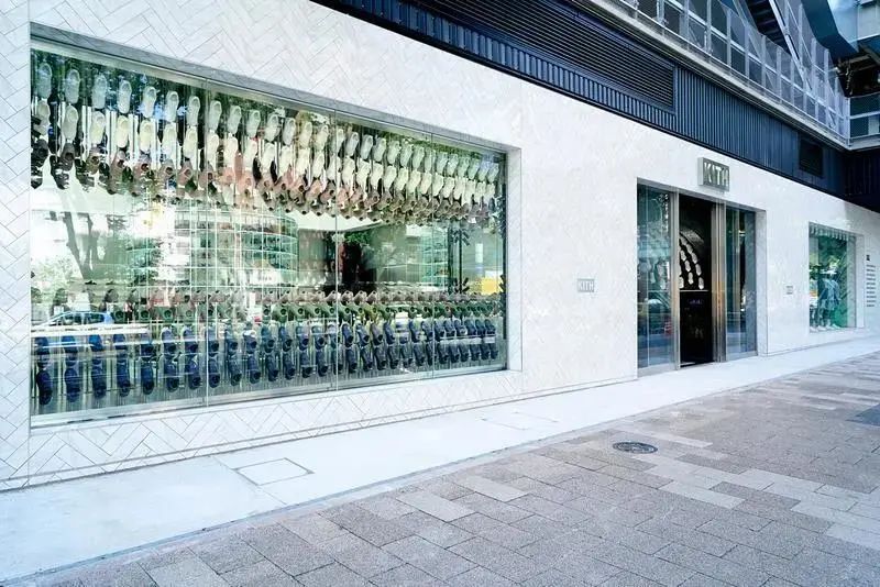 kith联名花卉卫衣,kith联名兔八哥八只玩偶