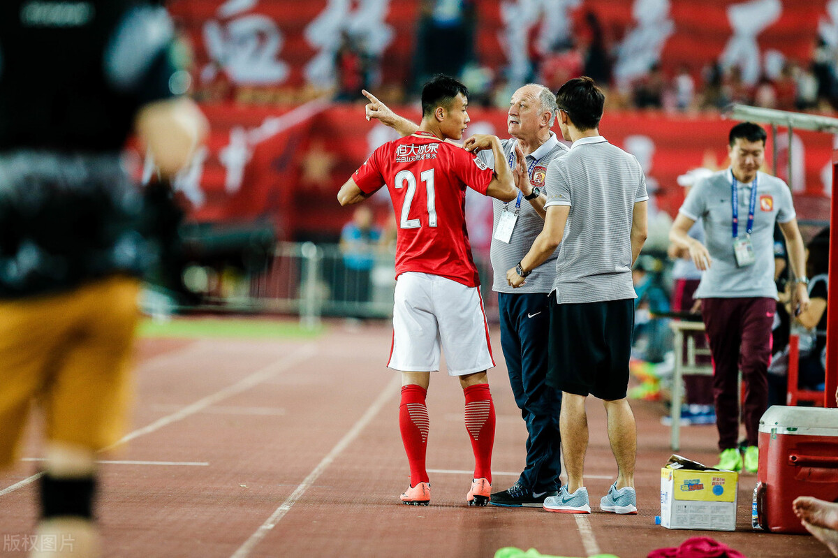 里皮战术打法分析,里皮执教恒大阵型图