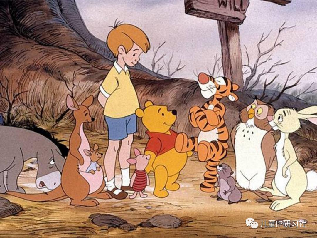小熊维尼：一只橘色小熊为何能够成为“熊界明星”？