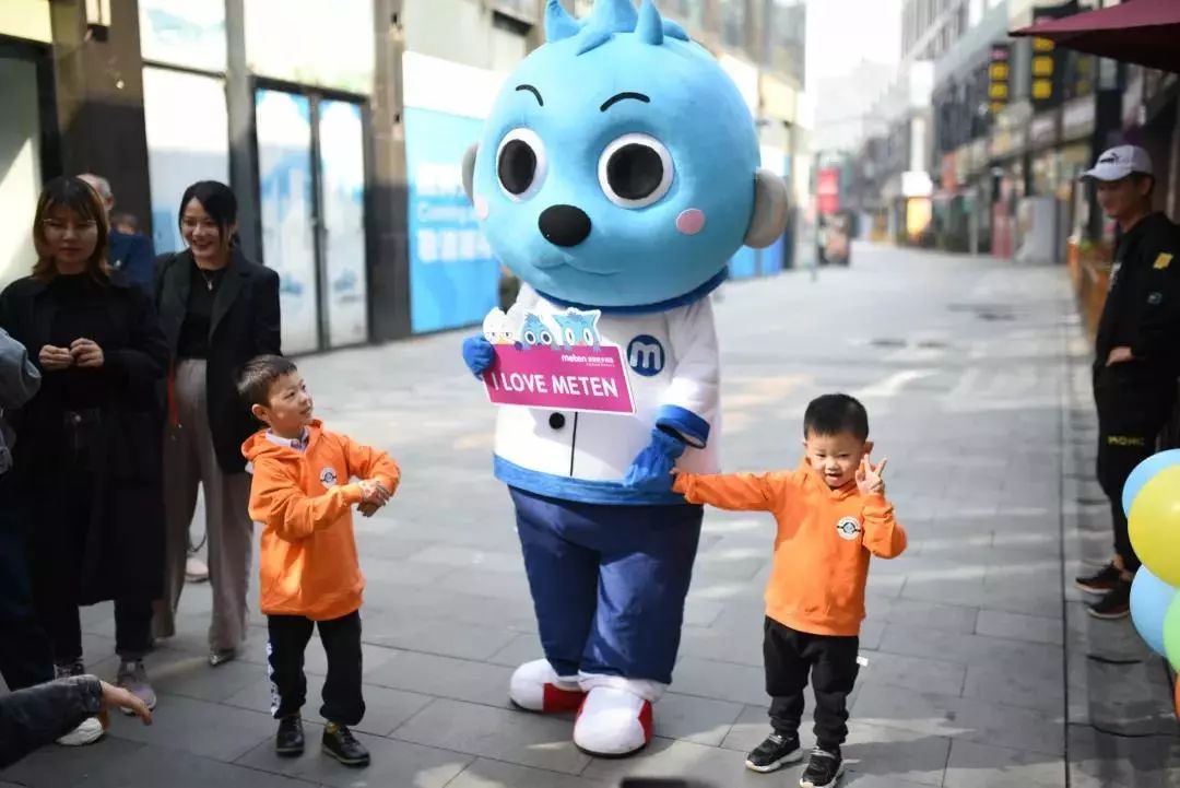 美联青少英语中心在长沙万达金街正式入驻