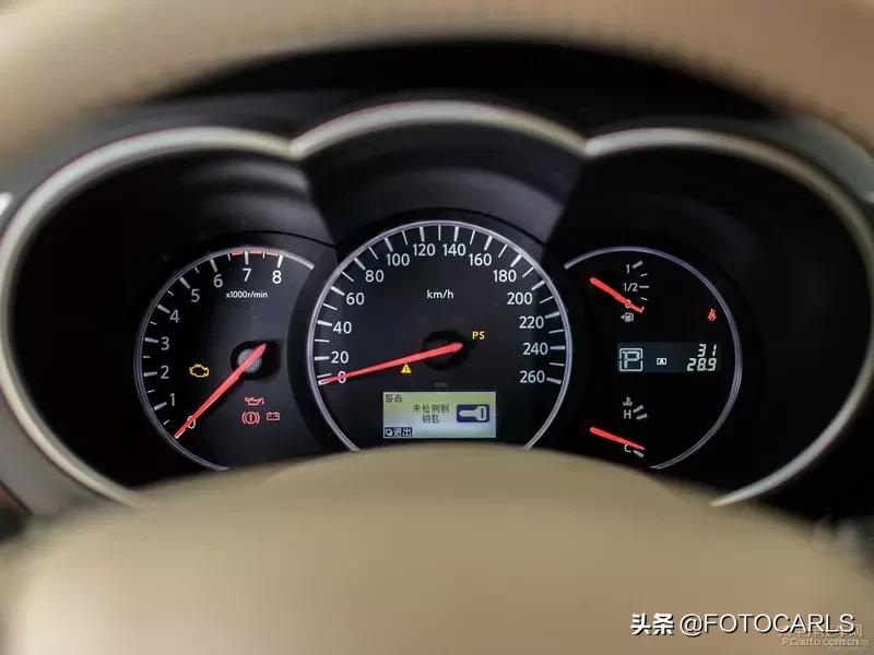 日产贵士3.5翻新,日产贵士4座版