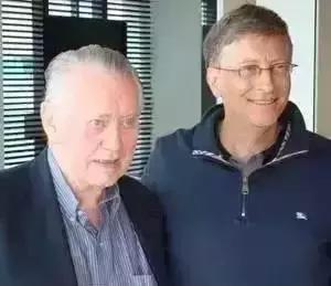 戴15块钱的手表,戴15美元手表