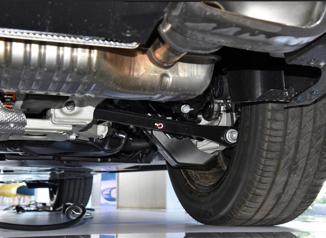 试驾雪铁龙天逸c5百年臻享版,天逸百年用车感受