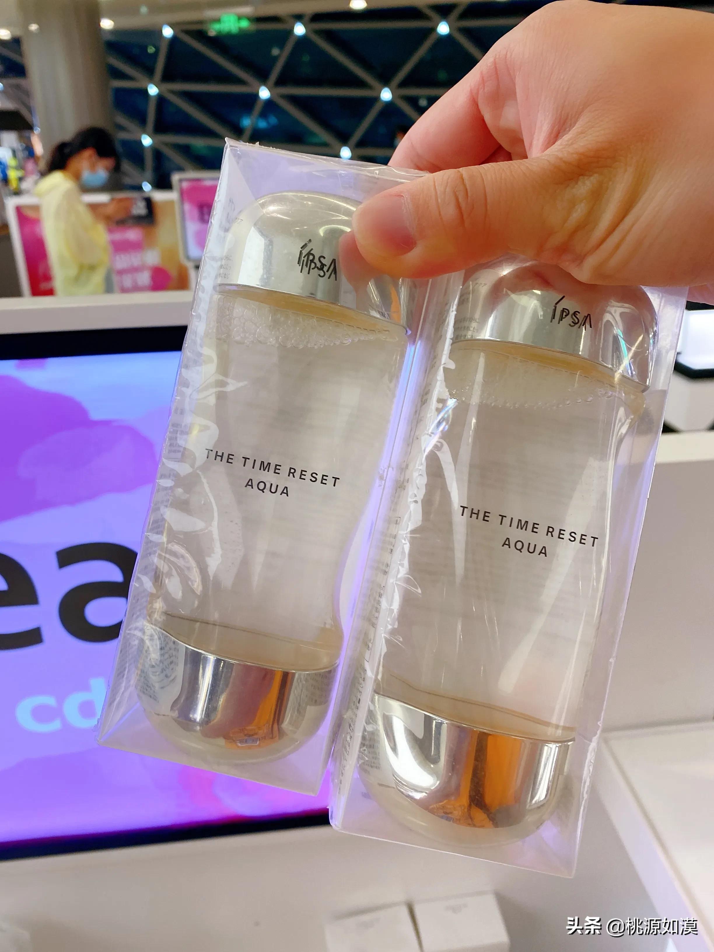 脸只有一张,买便宜买错了就浪费?千元内十大好用精华水推荐