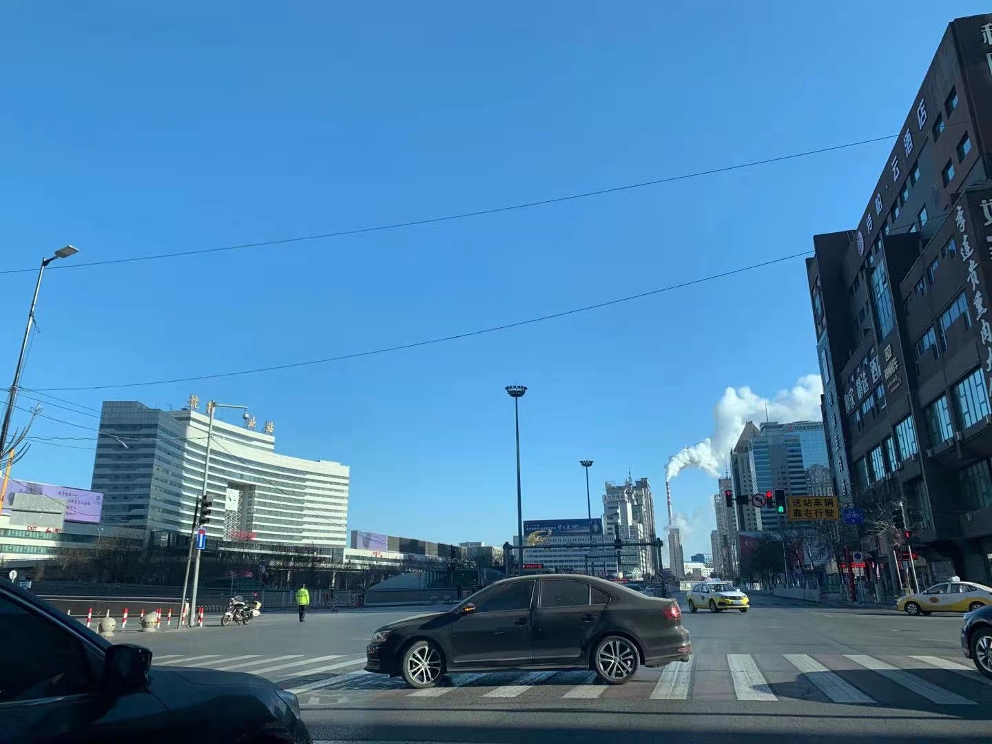 最高仅-17.5℃，想体会冰箱冷冻层的冻感，走出家门即可感受