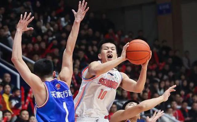 数据流丨喜欢斯玛特的“大侠”莫蒙尘，还需提升啥才能立足联盟？