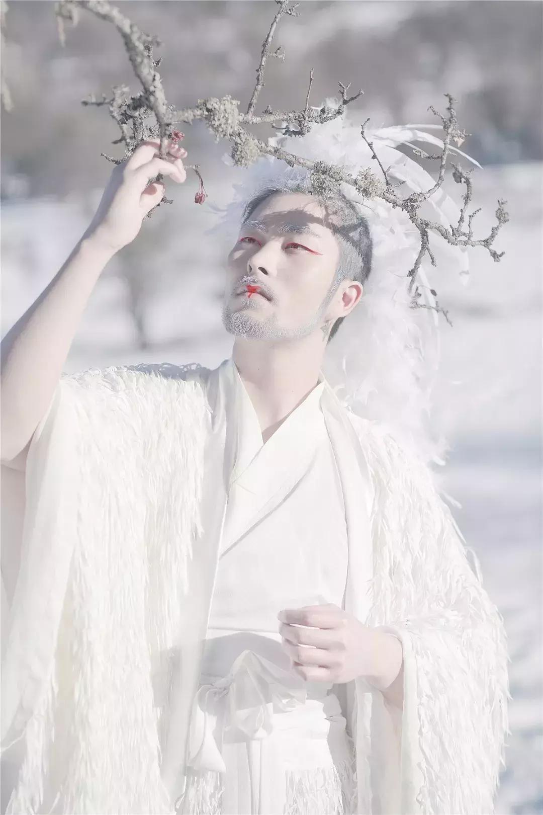 90后女孩拍稀有动物,90后女孩拍视频200万