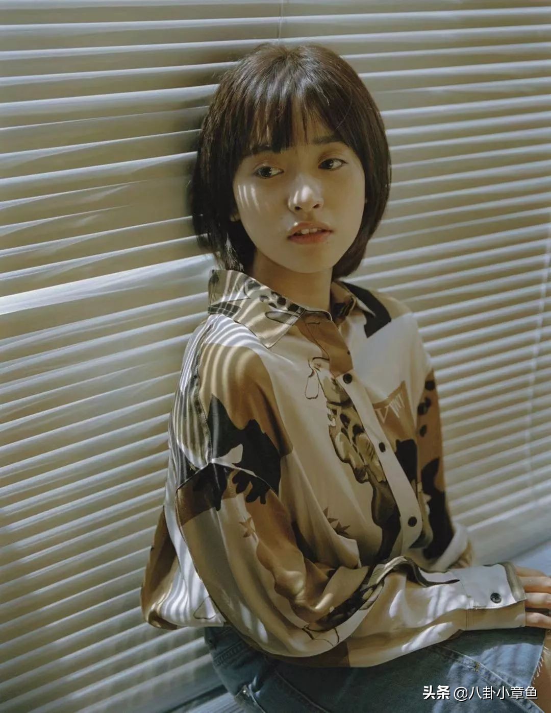 杨幂鱼尾辫高清壁纸,杨幂鱼尾辫发型火了