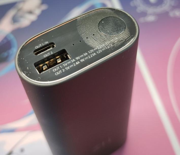 紫米迷你移动电源拆解,紫米高配版迷你移动电源