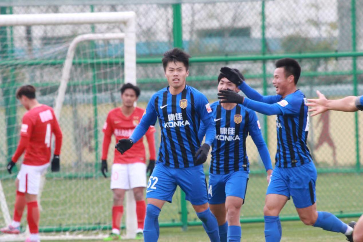 黄紫昌u23中超造星,u23足球小将