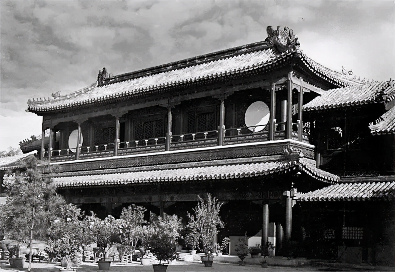 清朝乾隆皇帝真实的样子,乾隆是清朝最厉害的时刻