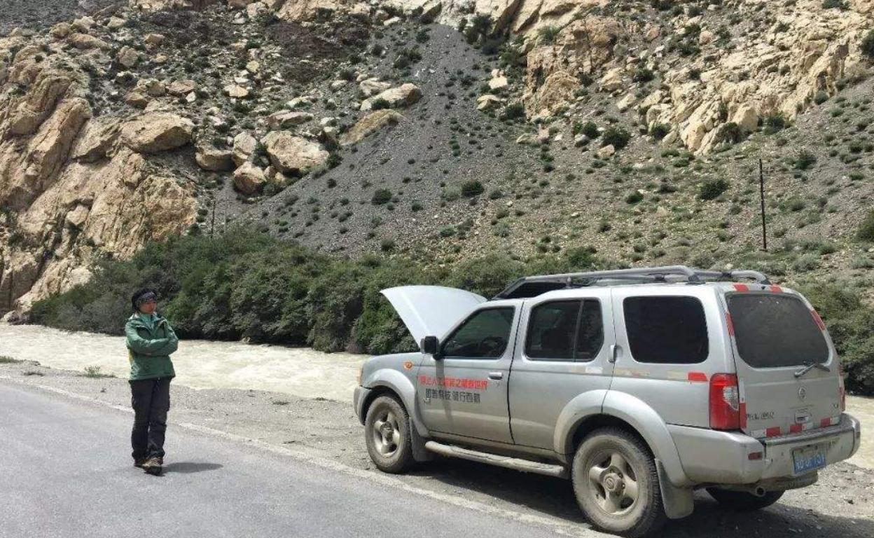 车子在半路没气了,车子在半路没油要加便宜的怎么办