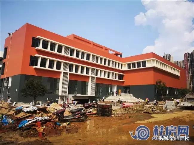 临桂市区风景校园,临桂小学环境