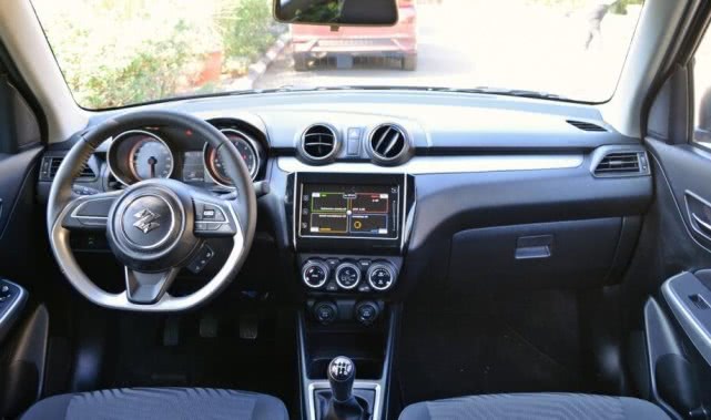 1.4t雨燕测评,进口铃木雨燕是1.4t加6at吗