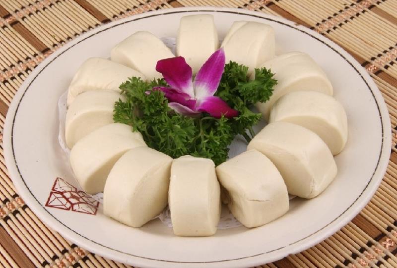 牛奶和面做馒头怎么做,用牛奶做的馒头松软好吃