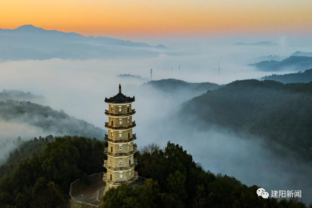 城市一景｜破晓时分的建阳，颜值依旧在线！