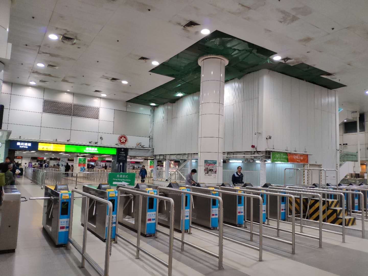 想去香港旅游最便捷的交通工具 (香港本地坐什么交通工具最省钱)