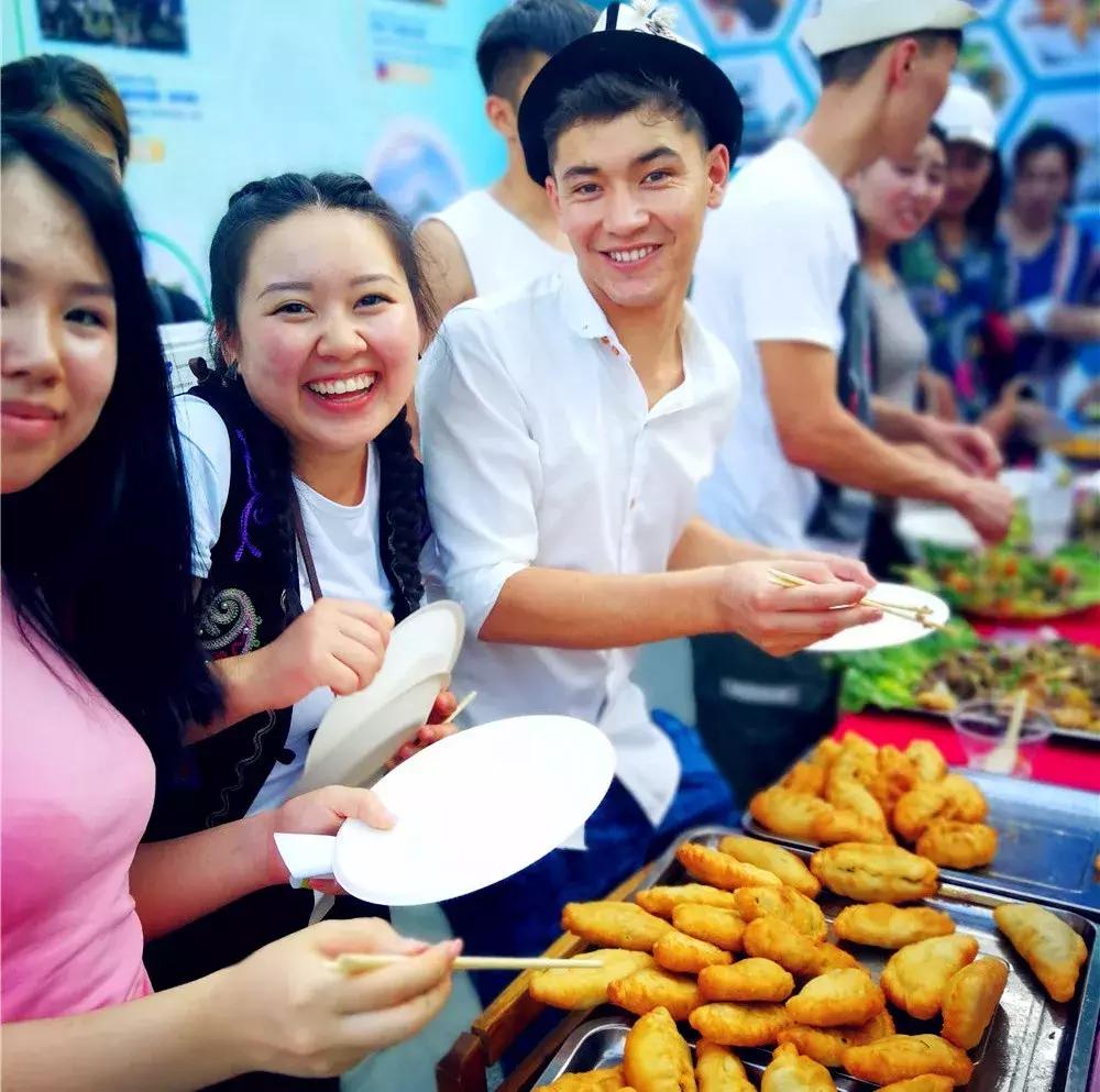 广西国际商务职院探索职业教育服务一带一路新路