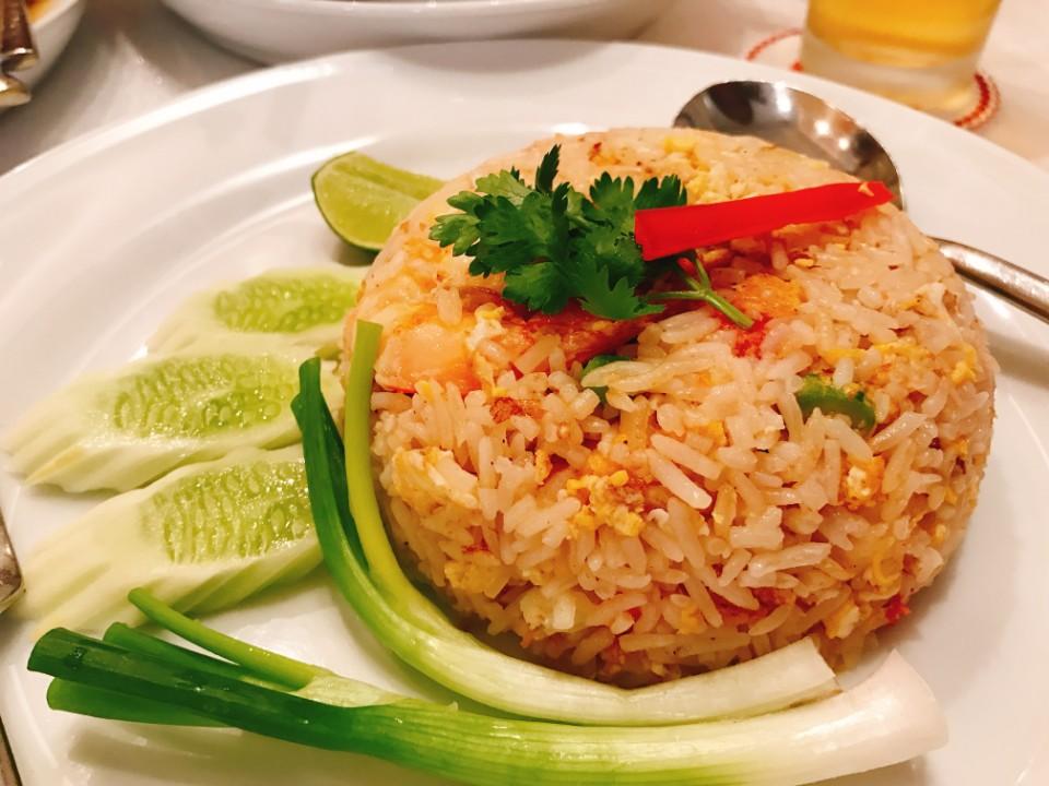 泰国曼谷夜生活攻略,泰国曼谷王权免税店购物攻略