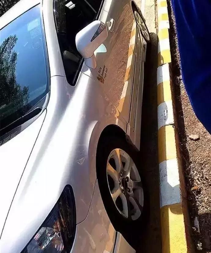 中国周边藏着三个驾照超容易拿的国家！只要3天，最便宜才40块？