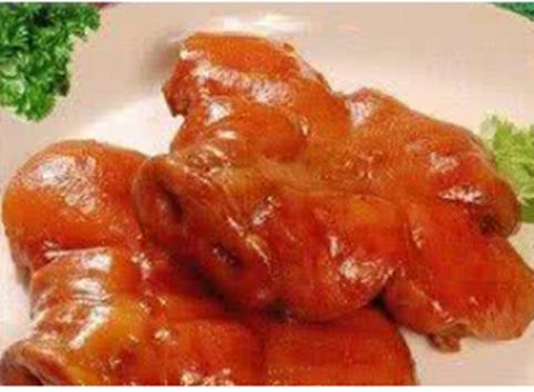 卤水猪头肉怎样做才香,卤水猪头肉是怎么做的