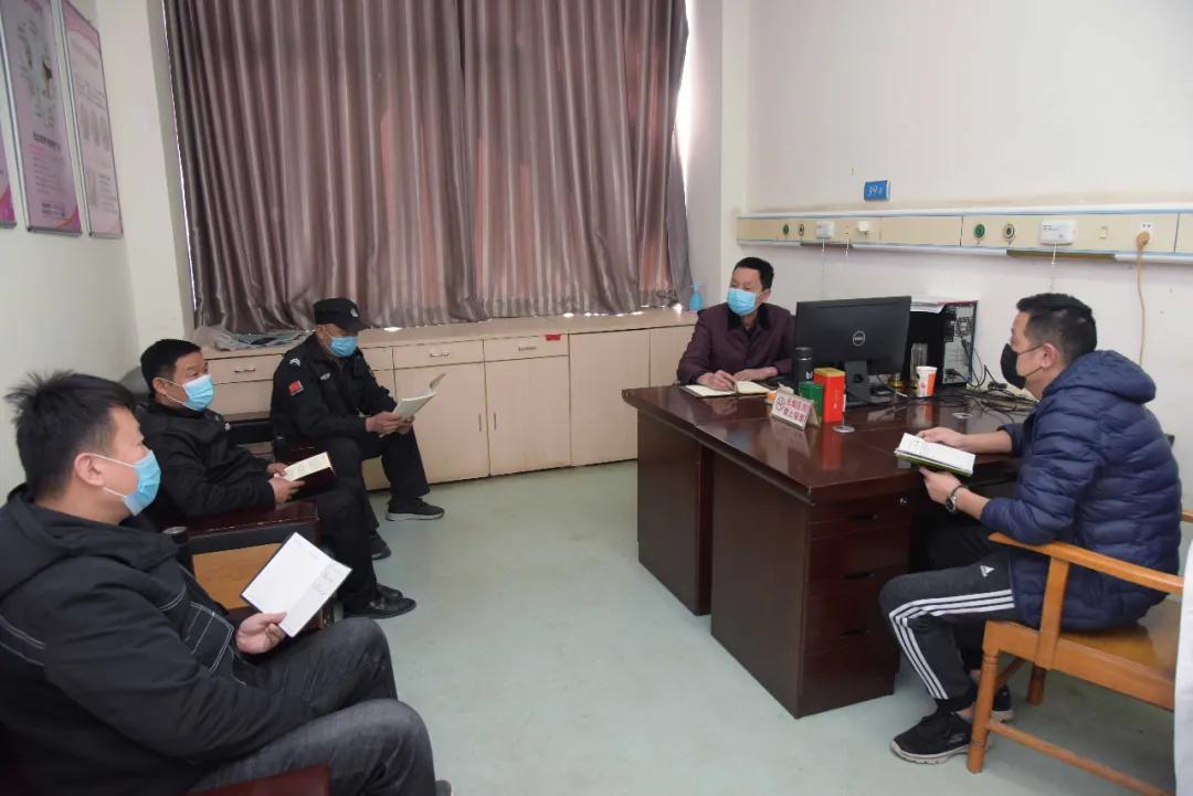 抗疫守护者的事迹,抗击疫情守护医护