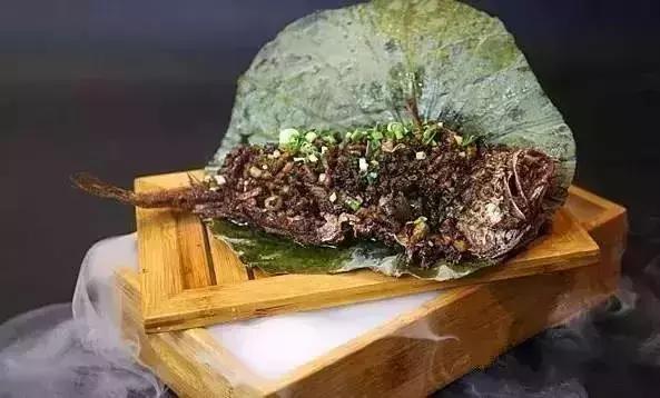 荷叶菜品大全,利用鲜荷叶制作的菜品