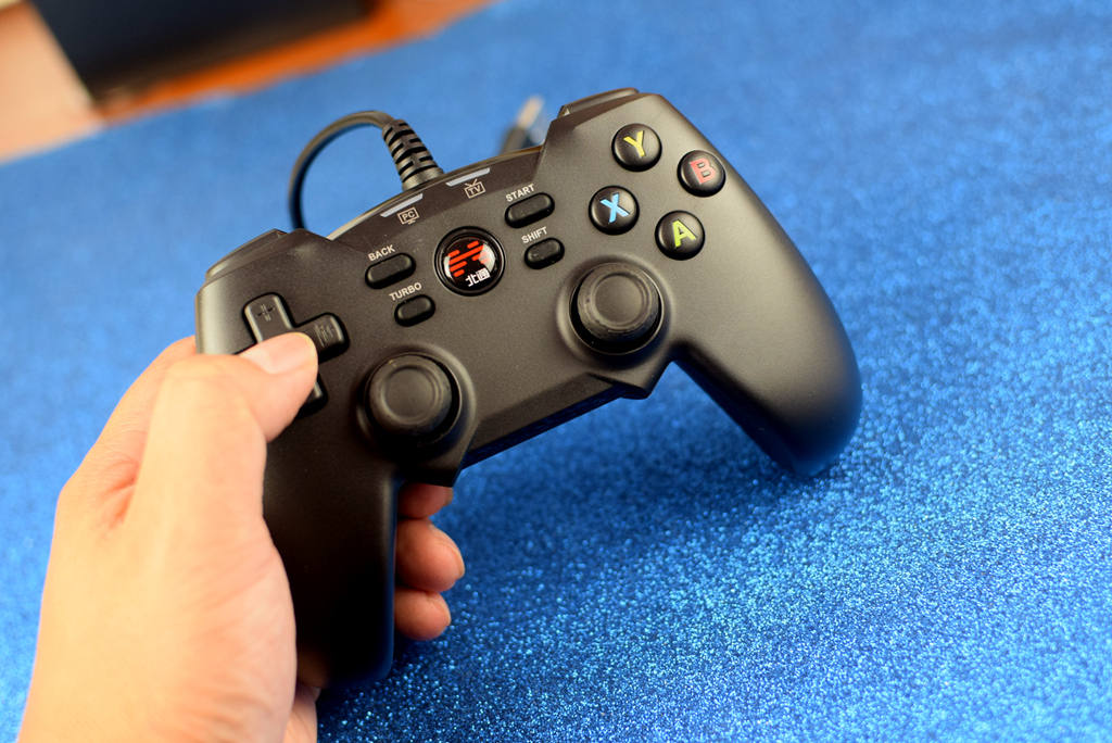 北通蝙蝠4手柄是什么手柄,北通蝙蝠4游戏手柄玩地平线