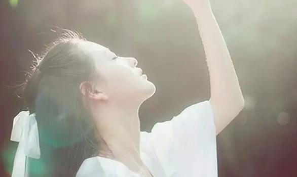 心理学怎么解释对小孩的恶意,心理学解释孩子的自卑