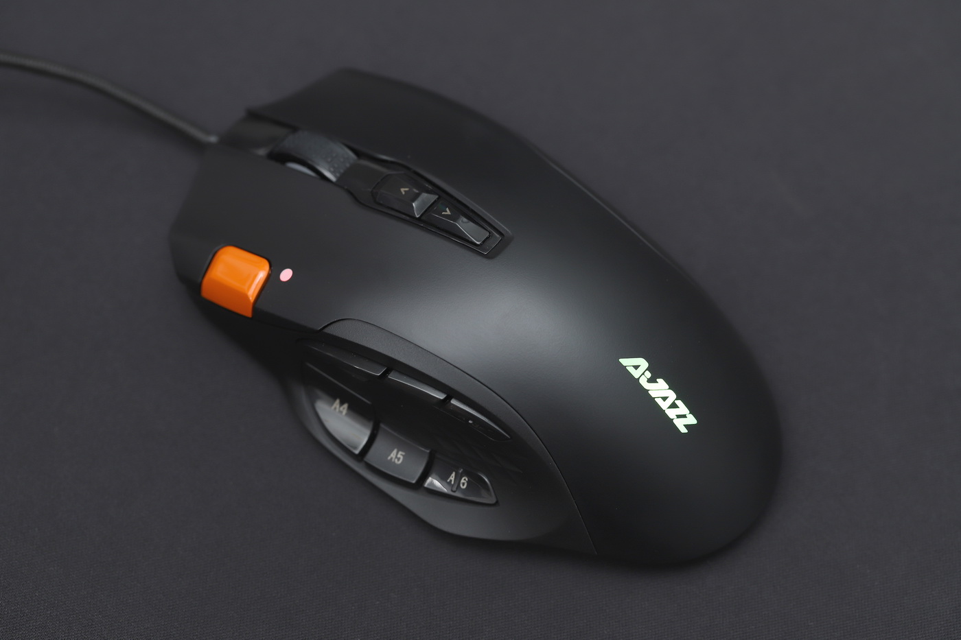 测评吃鸡单手键盘鼠标推荐,绝地求生自动压枪的鼠标推荐