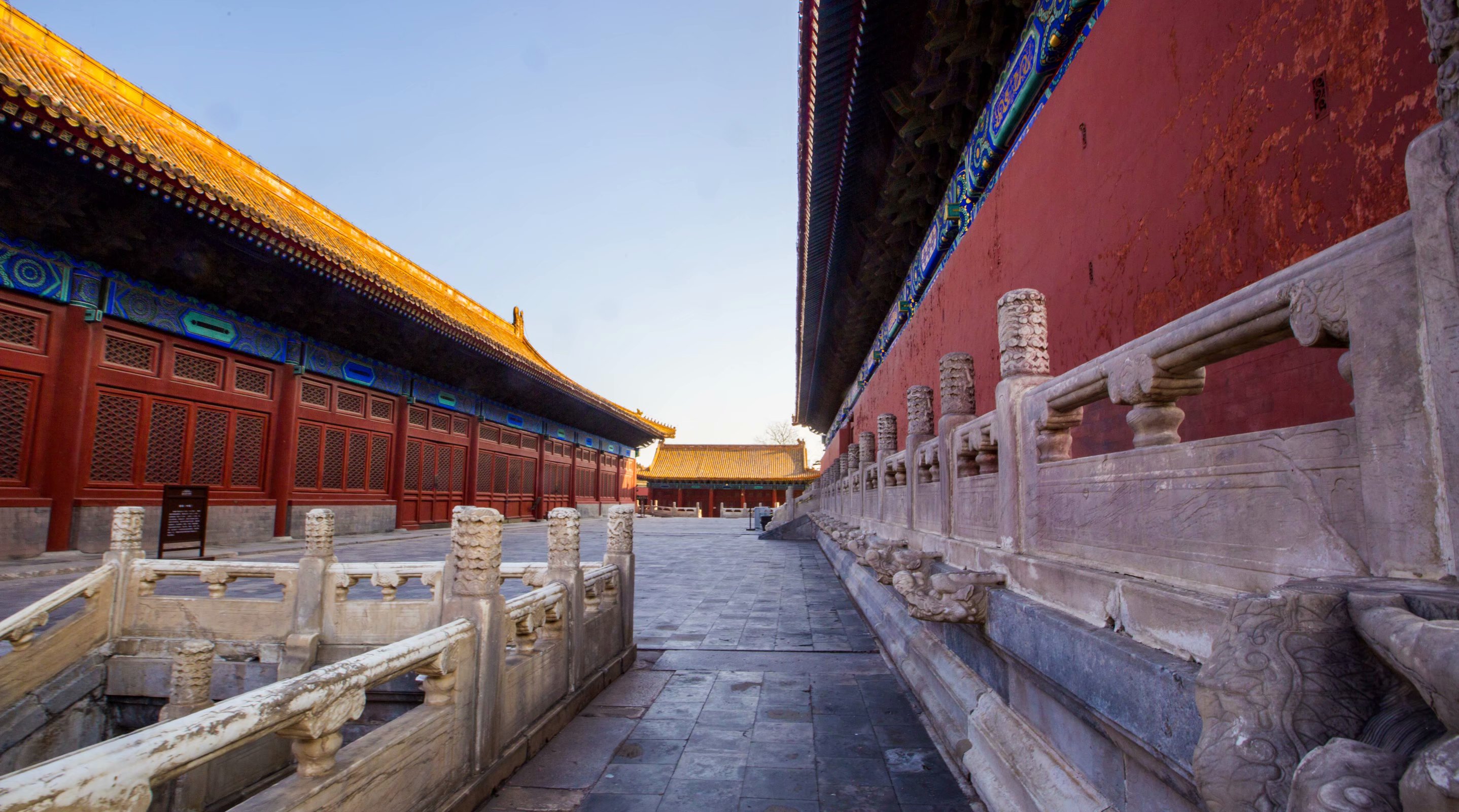 太庙,位于北京市东城区东长安街*安门天**东侧,始建于明永乐十八年