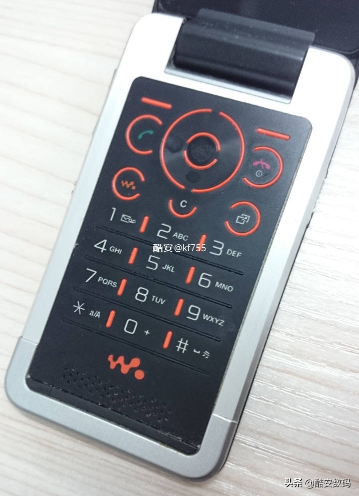 索尼爱立信walkman翻盖,walkman索尼手机