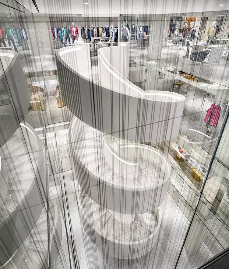 全世界最豪华的奢侈品店楼梯设计，只有大理石才配得上