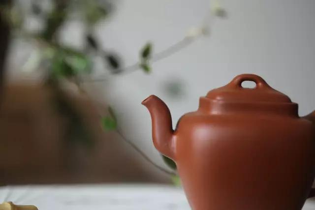 紫砂壶泥料好坏鉴别,红华紫砂壶真假鉴别