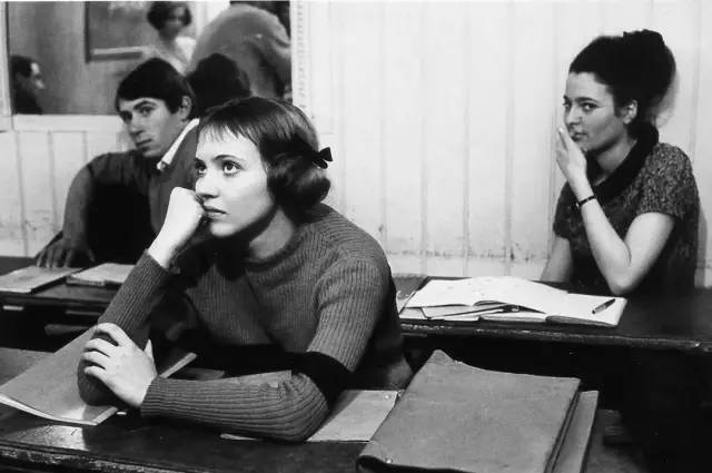 法外之徒戈达尔经典片段,法外之徒戈达尔卢浮宫