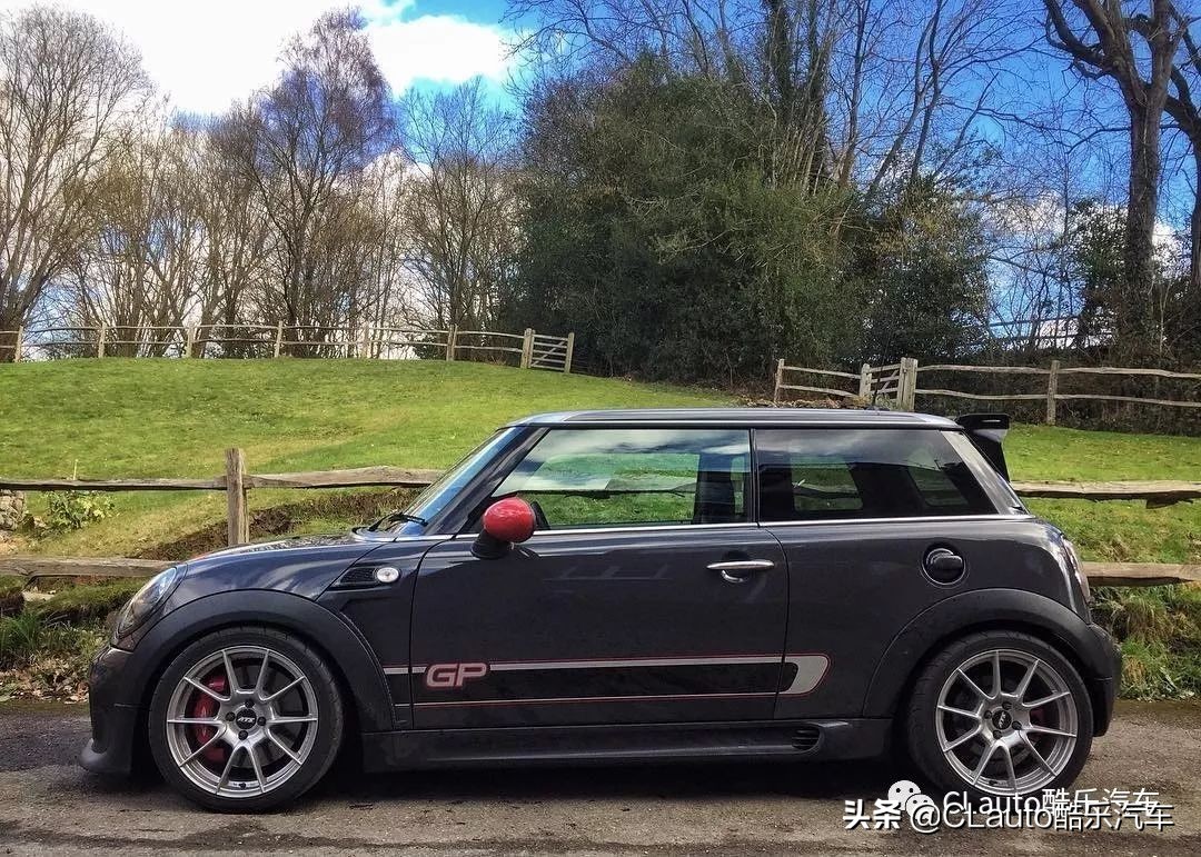 17寸最受欢迎的改装轮毂,最具性价比的改装轮毂