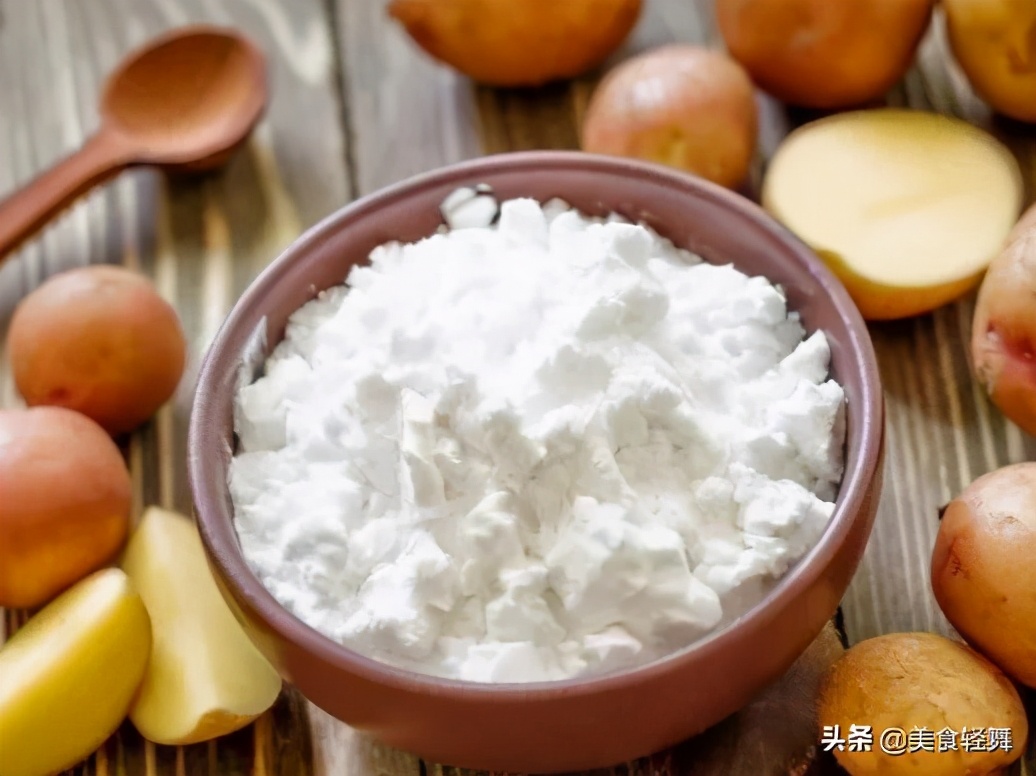 生粉与淀粉各是什么做的,勾芡淀粉和面粉有什么区别