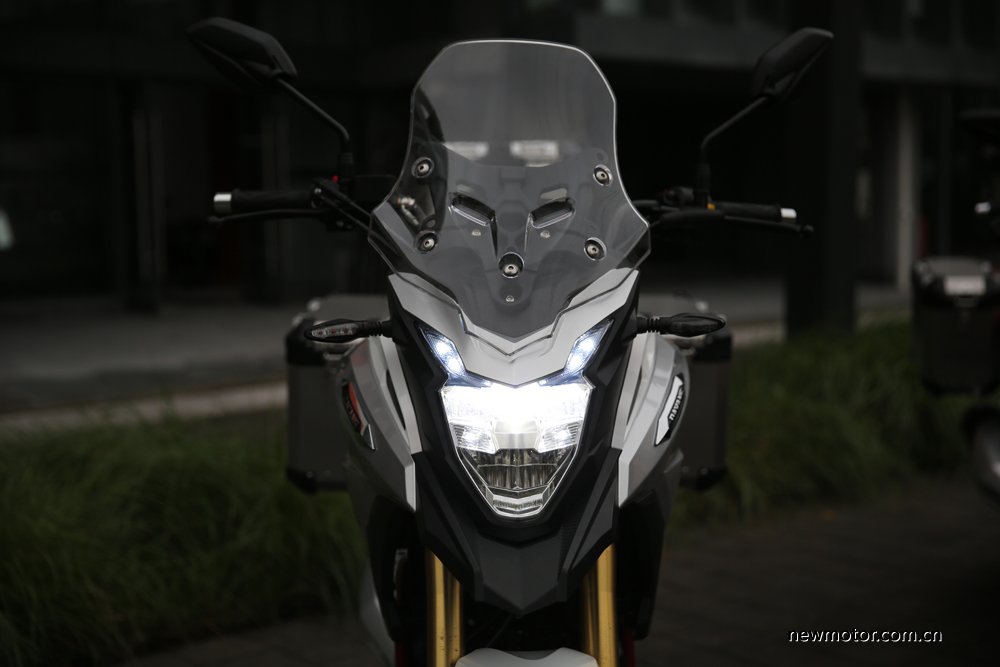 大阳天昴200拉力车加装射灯,大阳天昴200拉力车评测视频