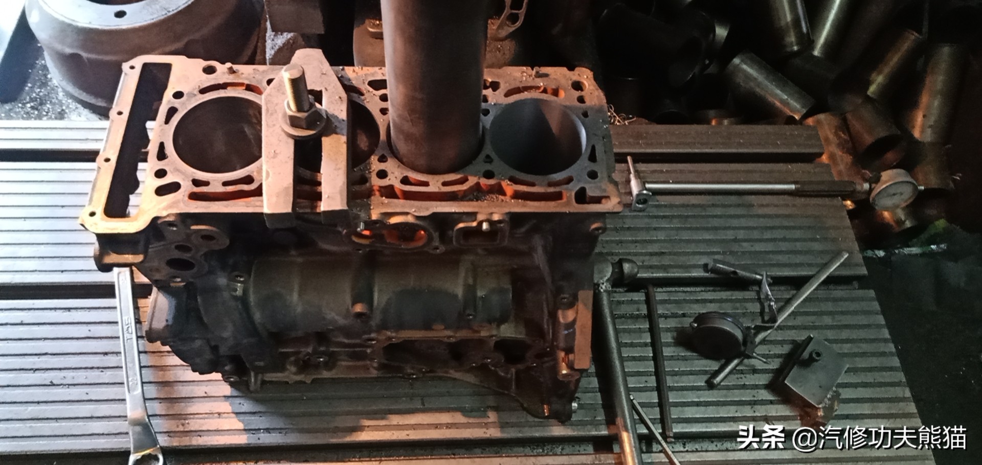 旧车翻新奥迪q5,小伙买奥迪q5被朋友眼红