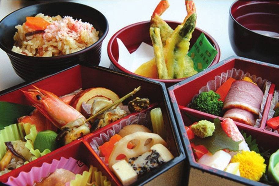 日本双层的卧铺火车,日本的双层火车卧铺