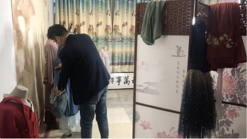 汉服创业成功案例,自己想做原创汉服店该怎么做